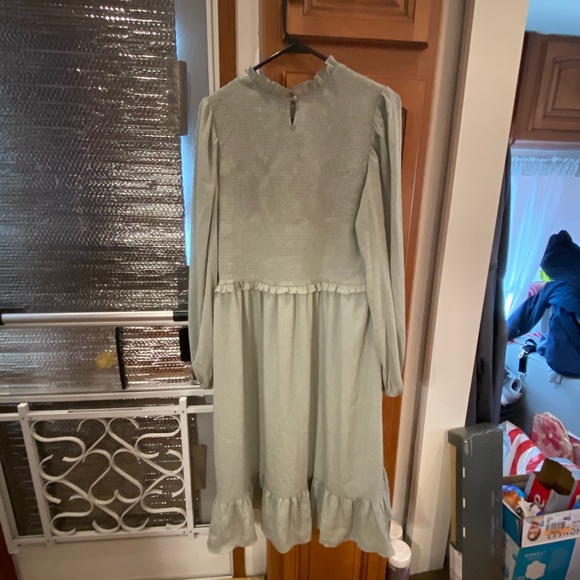 Lulu’s Sage Green Midi Dress - Picture 2 of 2
